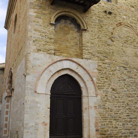 Bevagna - Bevagna, chiesa dei Santi Domenico e Giacomo [BEV061]