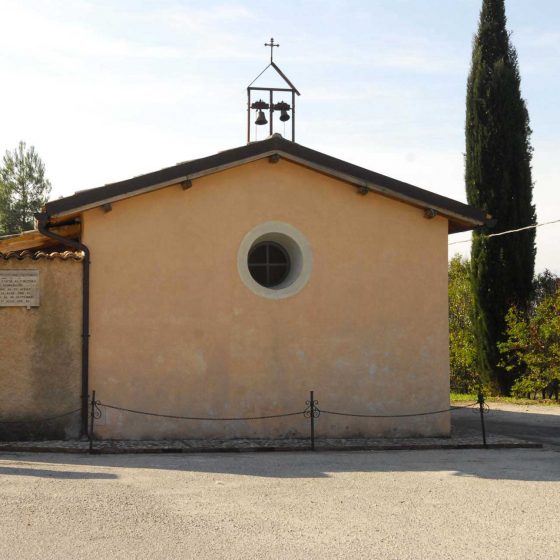 Campello sul Clitunno - La Bianca, via G. Carducci (nuovo cimitero comunale) [CAM021]