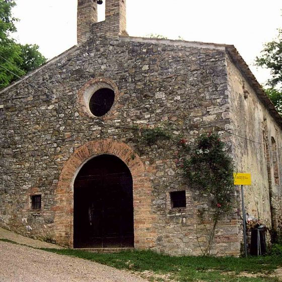 Gualdo Cattaneo - Marcellano, chiesa della Madonna del Ponte [GUA062]