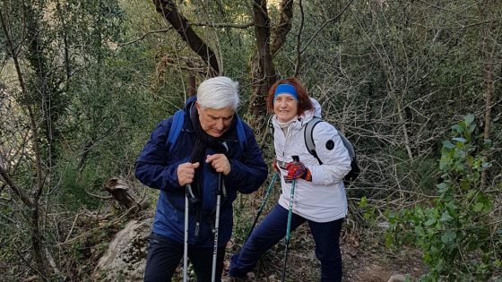 19 gennaio 2022, scendendo da Umbriano, bella escursione con l'Associazione (Alvaro, Patrizia) [ph. MONTAGNEAPERTE]
